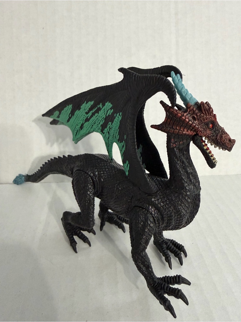 Kid Galaxy Medival Black Pose able Dragon Adventure Fantasy Figure